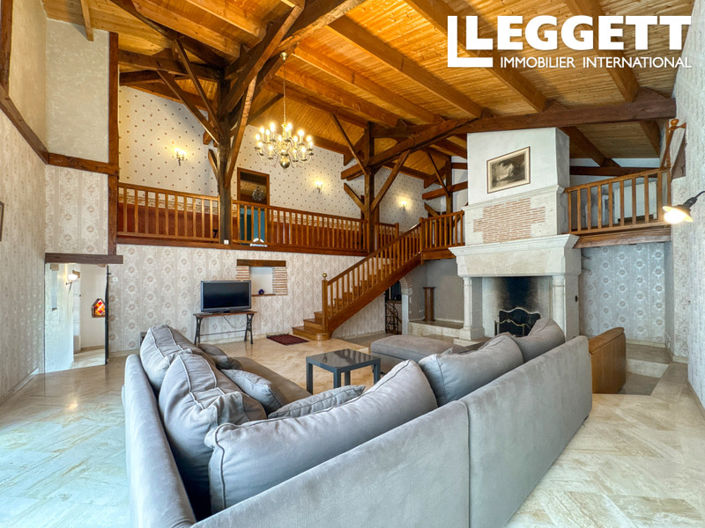 Image No.10-9 Bed House for sale