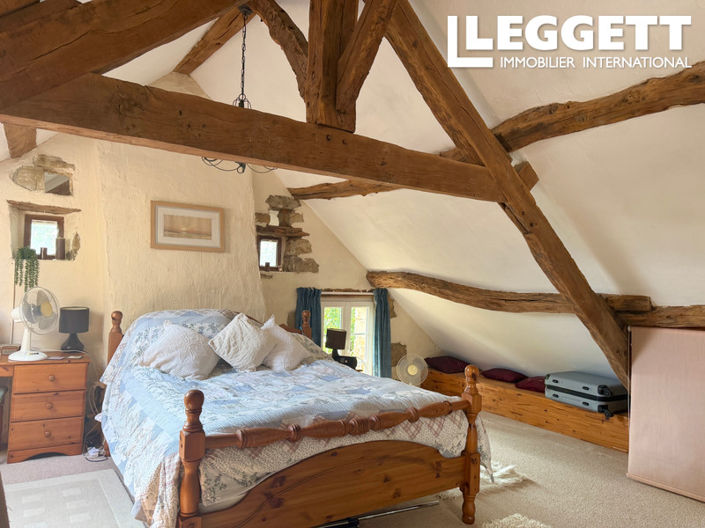 Image No.4-4 Bed House for sale
