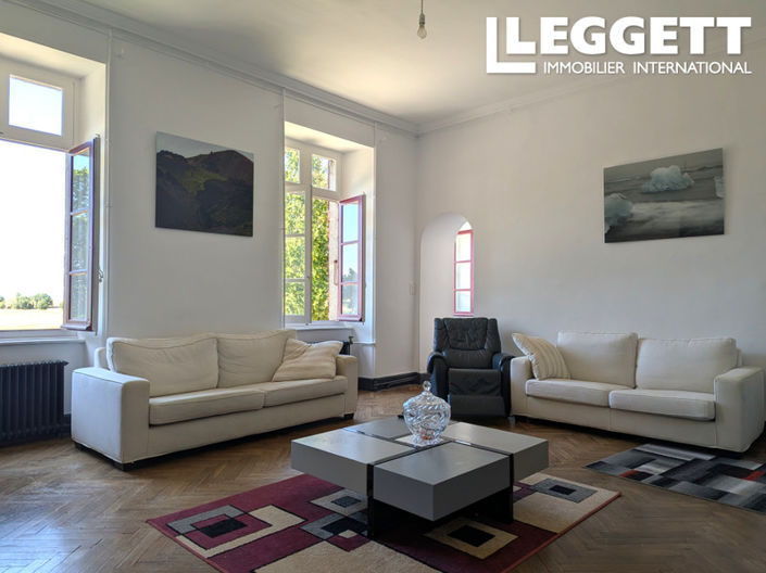 Image No.4-14 Bed Chateaux for sale