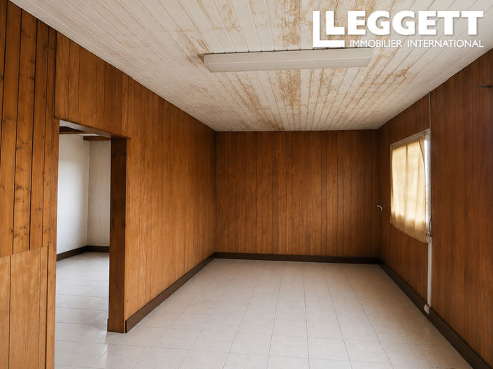 Image No.7-Commercial for sale