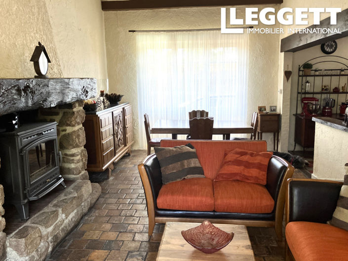 Image No.7-2 Bed House for sale