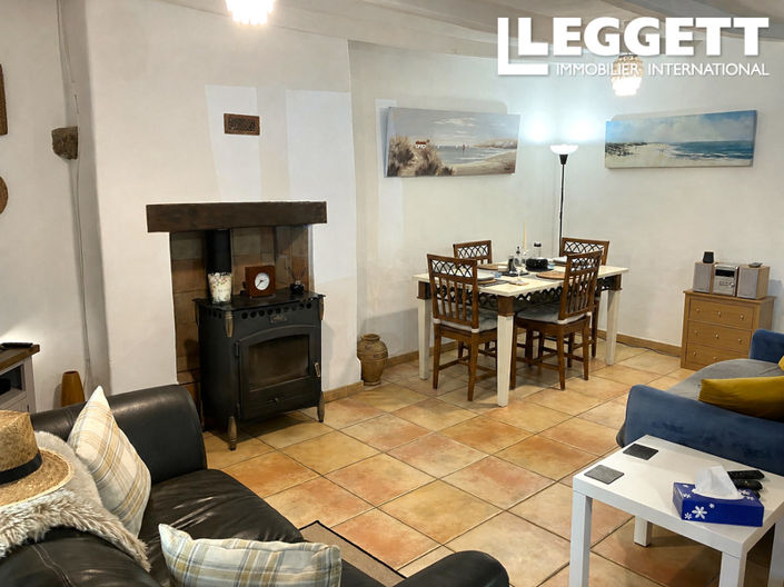 Image No.3-5 Bed House for sale