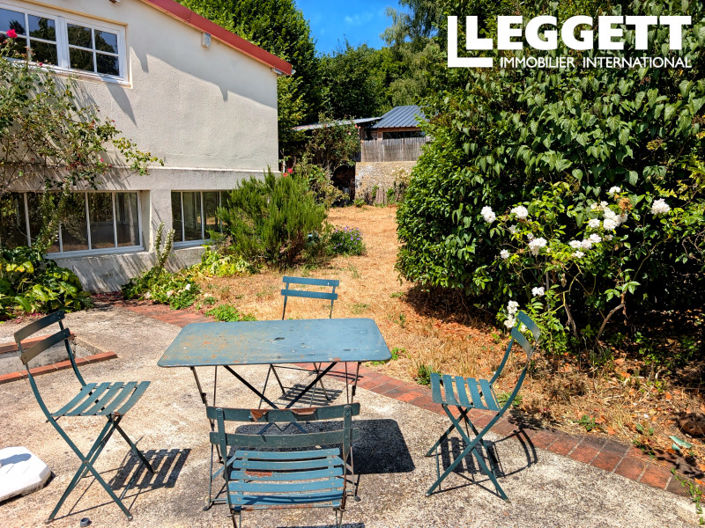 Image No.8-4 Bed House for sale