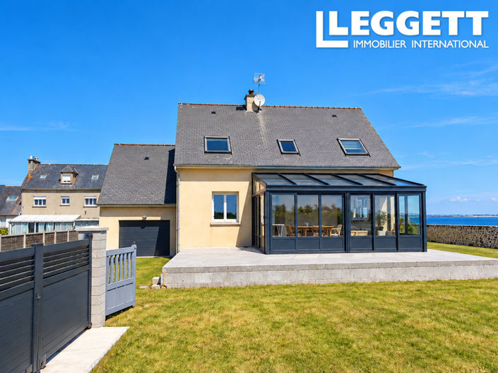 Image No.8-3 Bed House for sale
