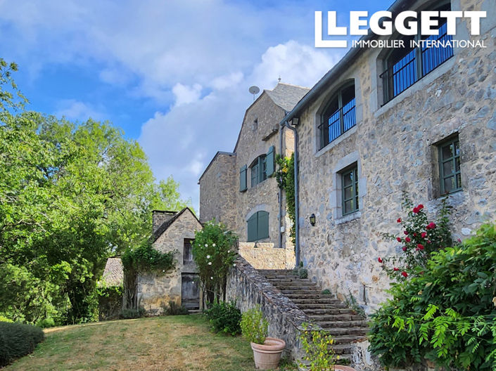 Image No.5-10 Bed House for sale