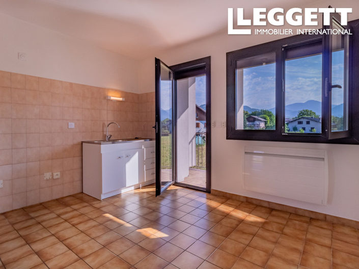 Image No.6-3 Bed Apartment for sale