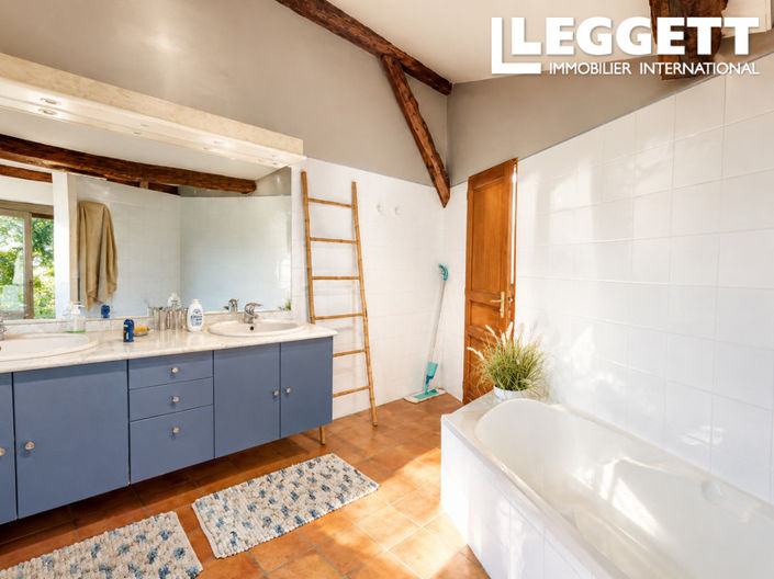 Image No.8-Maison de 4 chambres à vendre à Neuvic