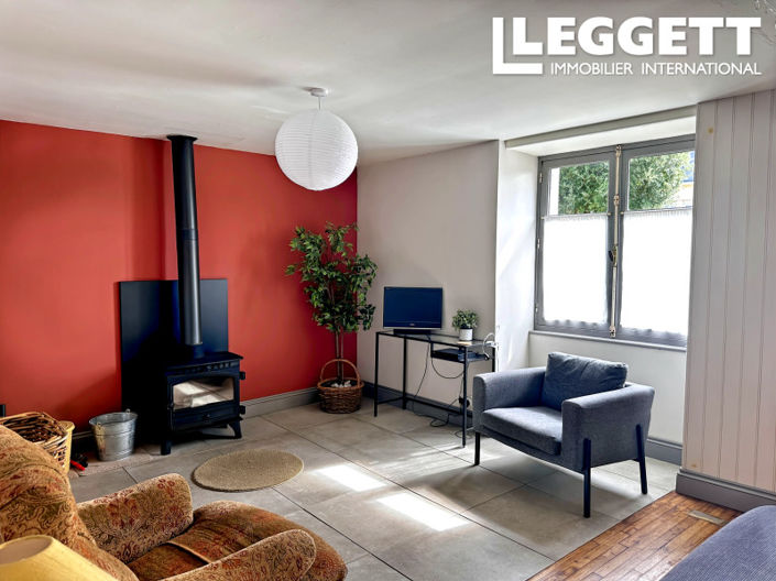 Image No.6-2 Bed House for sale