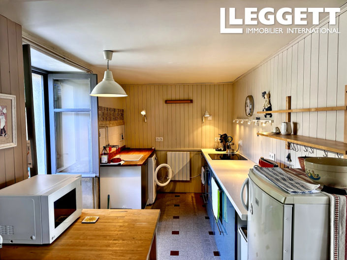 Image No.9-2 Bed House for sale