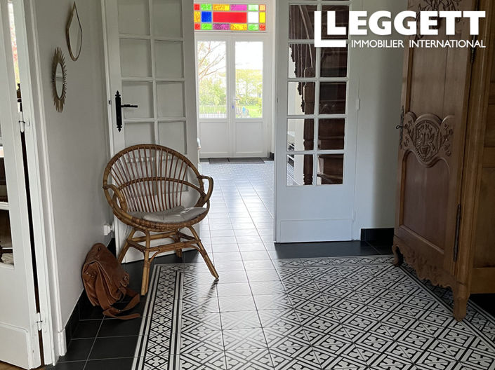 Image No.2-7 Bed House for sale