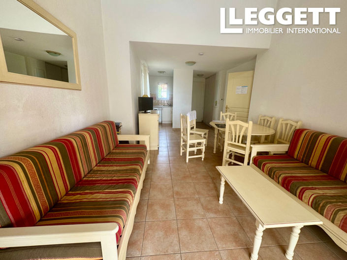 Image No.4-2 Bed House for sale