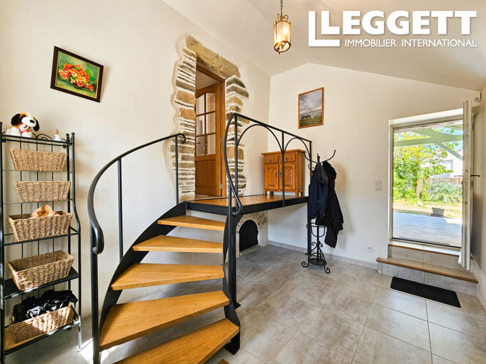 Image No.2-3 Bed House for sale