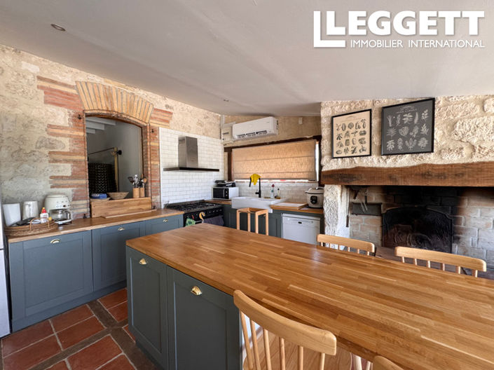 Image No.8-4 Bed House for sale