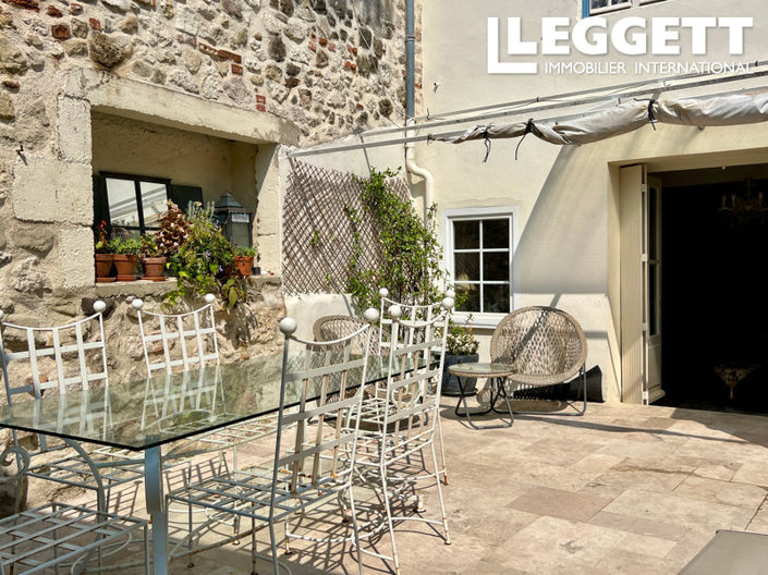 Image No.10-3 Bed House for sale