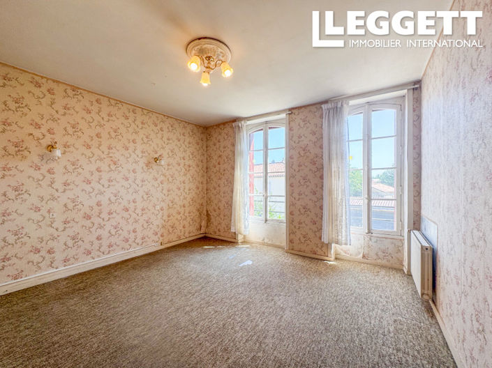 Image No.7-5 Bed House for sale