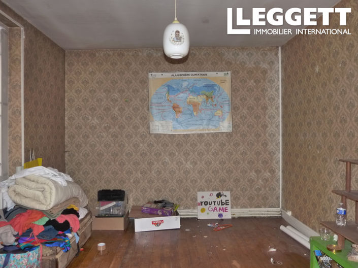 Image No.8-3 Bed House for sale