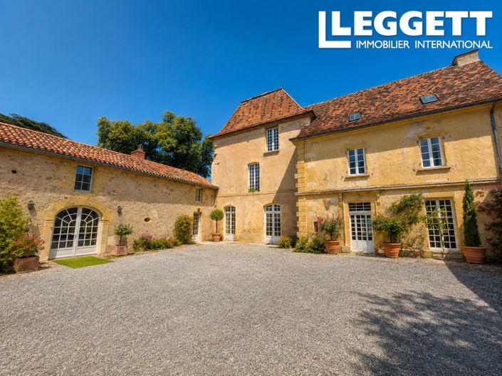 Image No.2-8 Bed Chateaux for sale