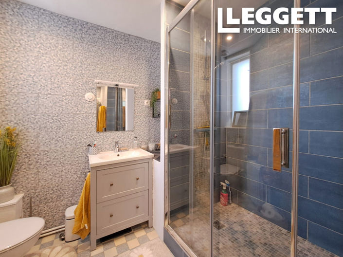 Image No.7-4 Bed House for sale