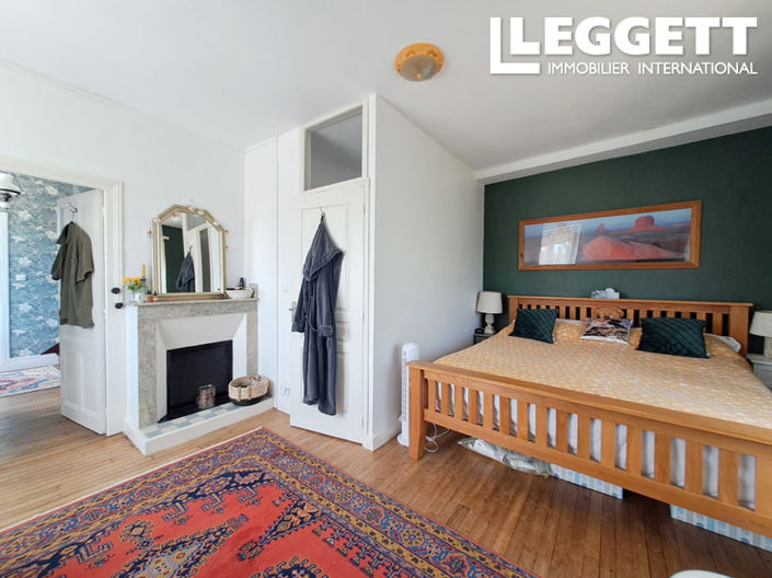Image No.9-4 Bed House for sale
