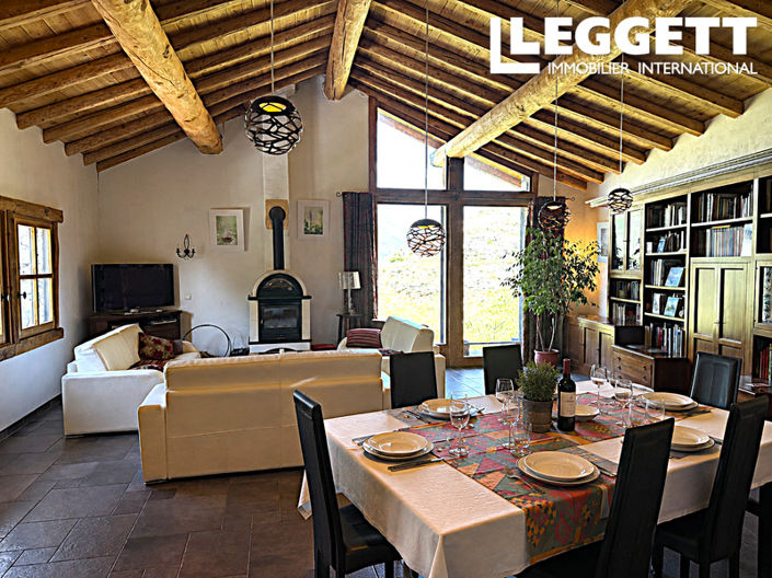 Image No.2-5 Bed House for sale
