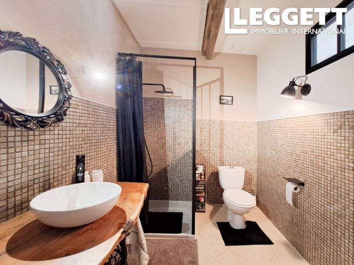 Image No.8-3 Bed House for sale