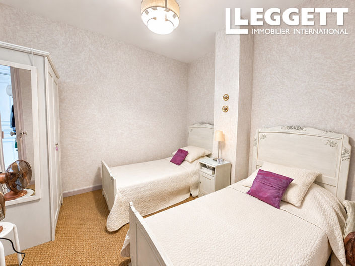 Image No.8-2 Bed Apartment for sale