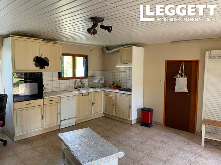 Image No.3-2 Bed House for sale