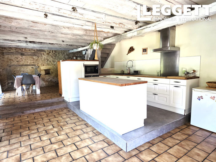 Image No.4-7 Bed House for sale