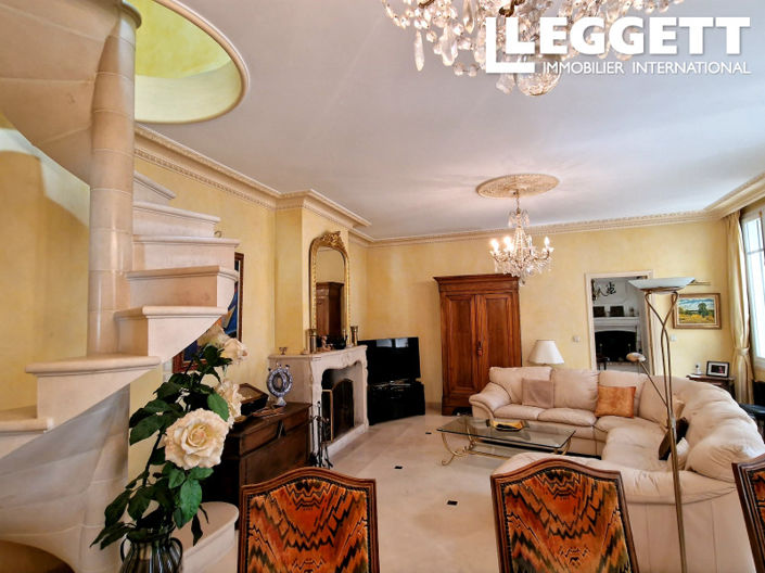 Image No.4-5 Bed House for sale