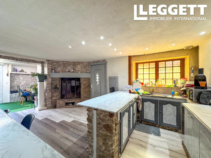 Image No.2-5 Bed House for sale