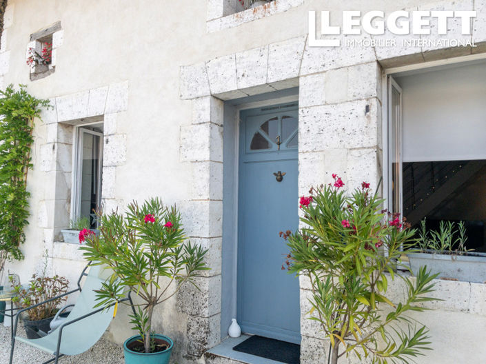 Image No.10-2 Bed House for sale