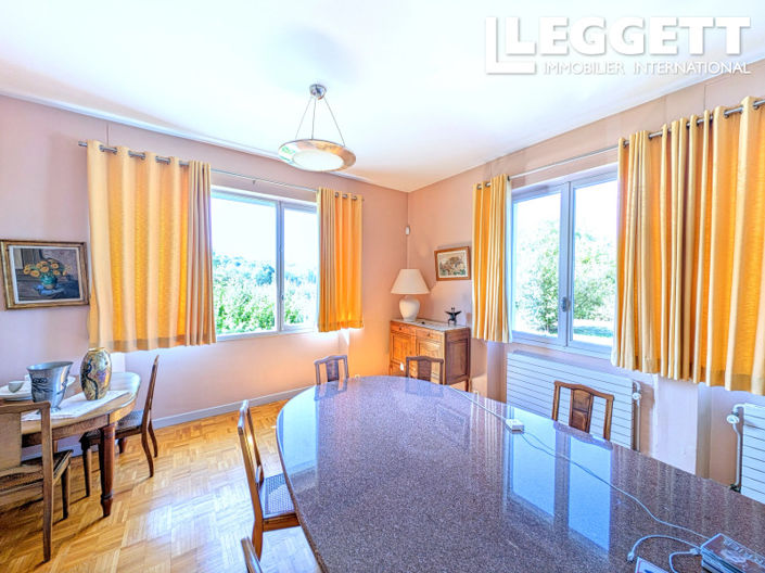 Image No.5-6 Bed House for sale