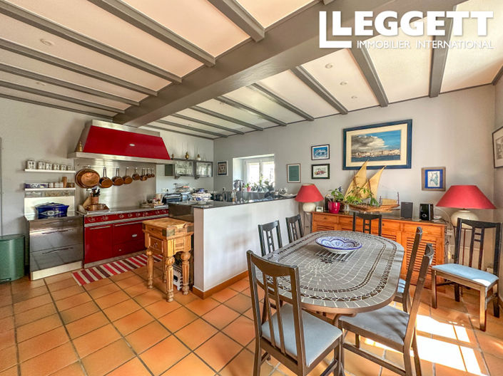 Image No.4-4 Bed House for sale
