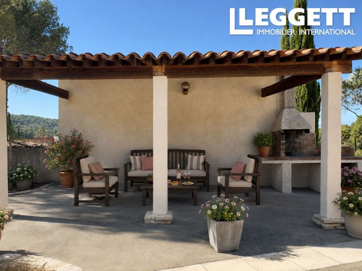 Image No.9-3 Bed House for sale