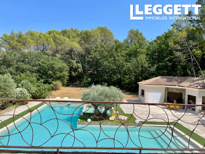 Image No.6-5 Bed House for sale