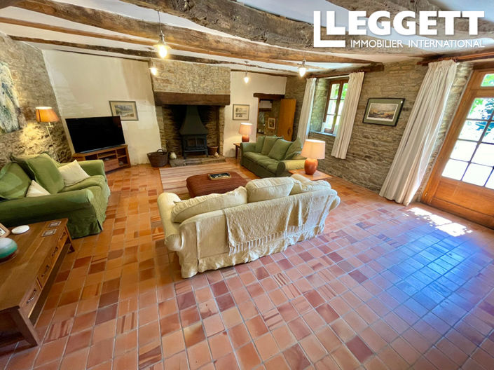 Image No.5-7 Bed House for sale