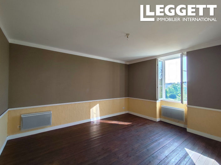 Image No.6-4 Bed House for sale