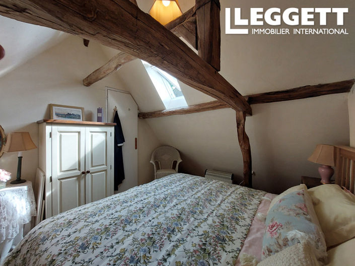 Image No.6-3 Bed House for sale