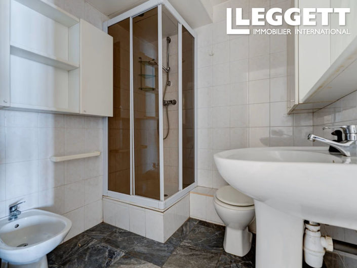 Image No.9-2 Bed Apartment for sale