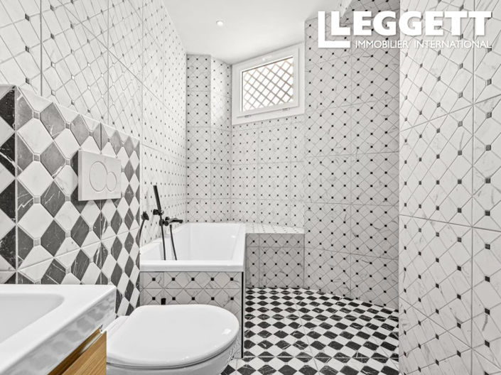 Image No.9-3 Bed Apartment for sale