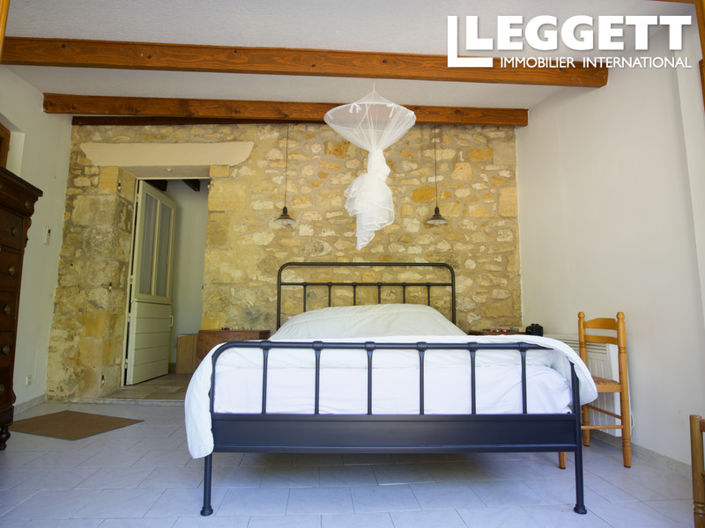 Image No.8-3 Bed House for sale