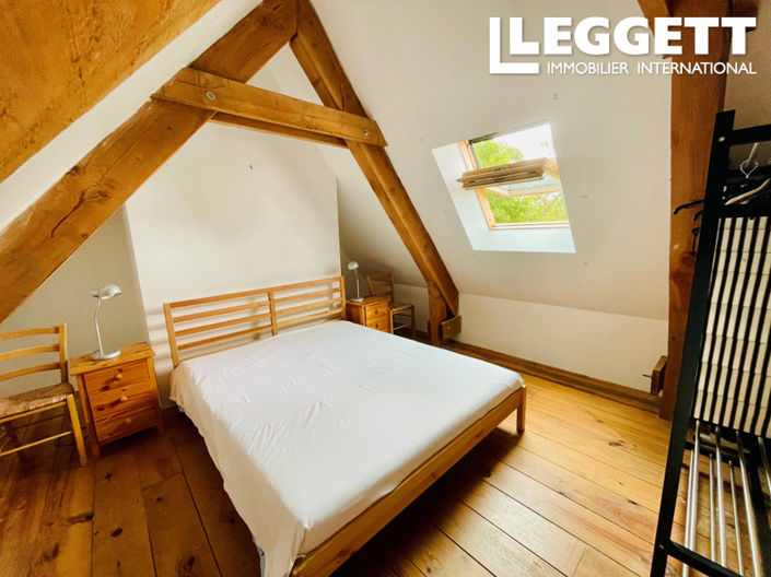 Image No.9-2 Bed House for sale