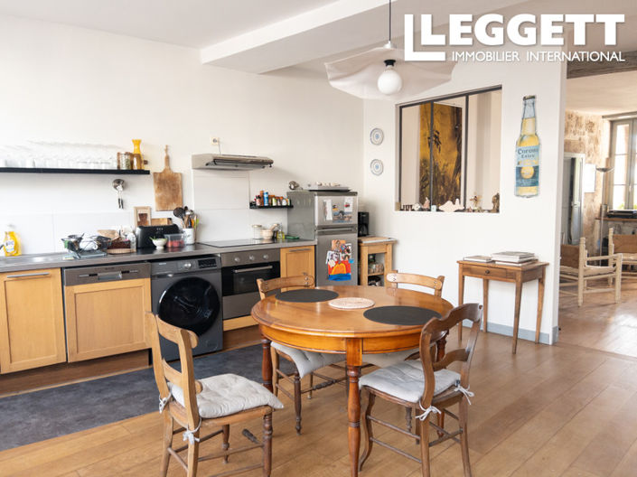 Image No.4-2 Bed House for sale