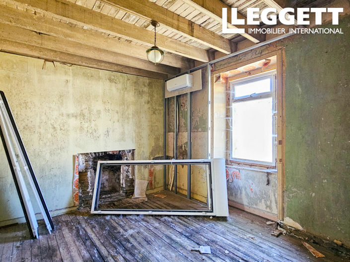 Image No.7-4 Bed House for sale