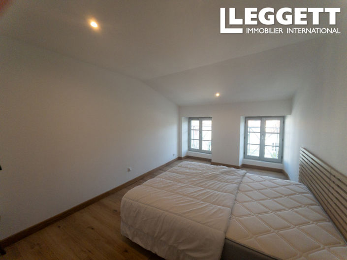 Image No.7-2 Bed House for sale