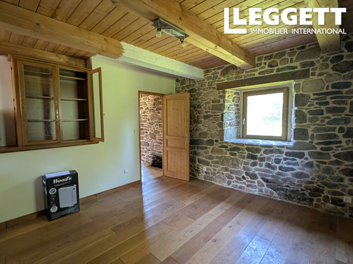 Image No.7-3 Bed House for sale