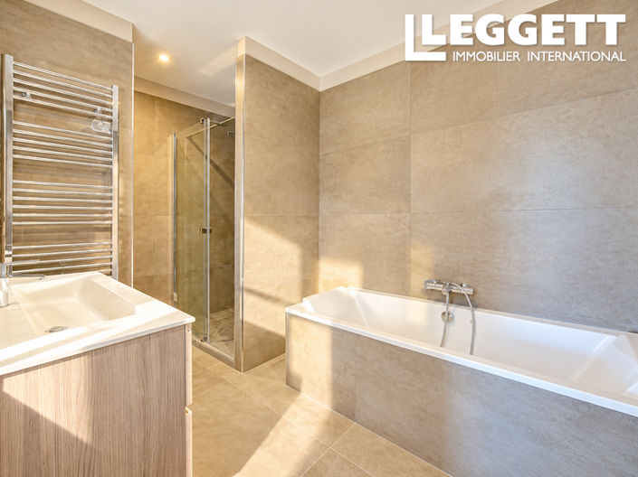 Image No.6-4 Bed Apartment for sale