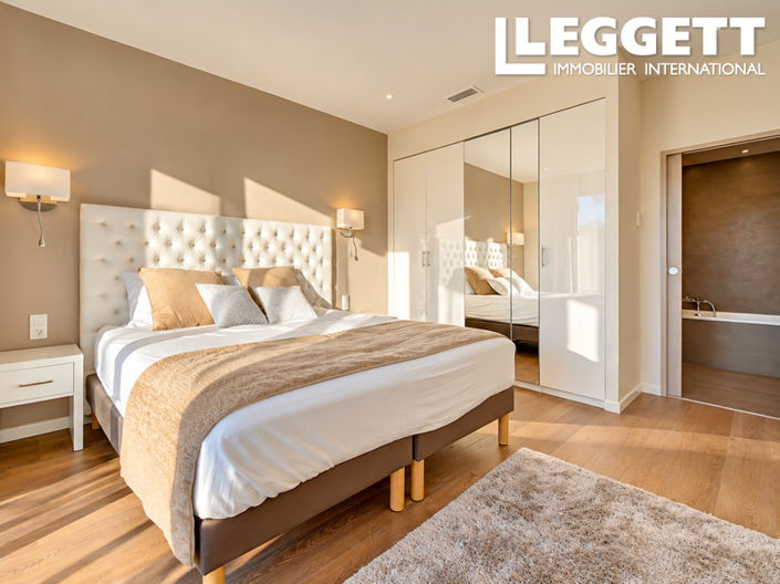 Image No.7-4 Bed Apartment for sale