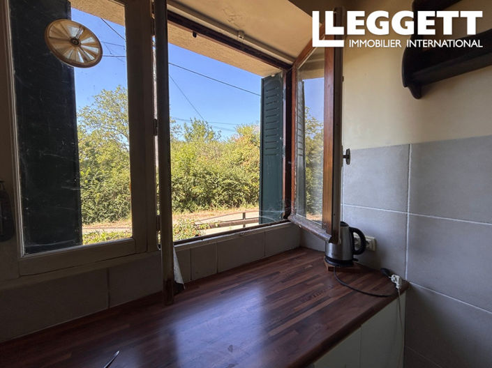 Image No.5-1 Bed House for sale