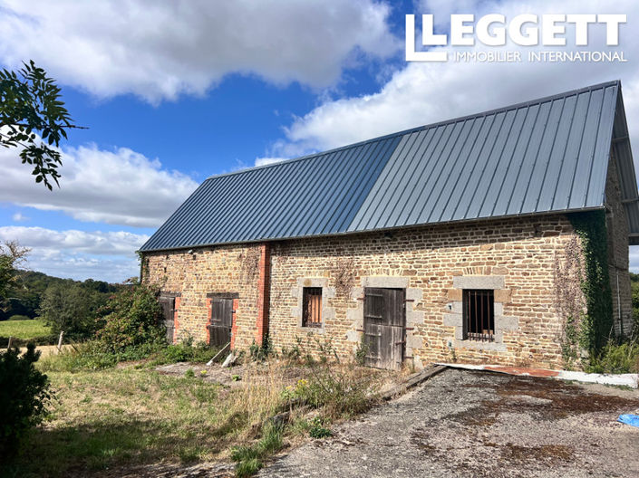 Image No.8-7 Bed House for sale